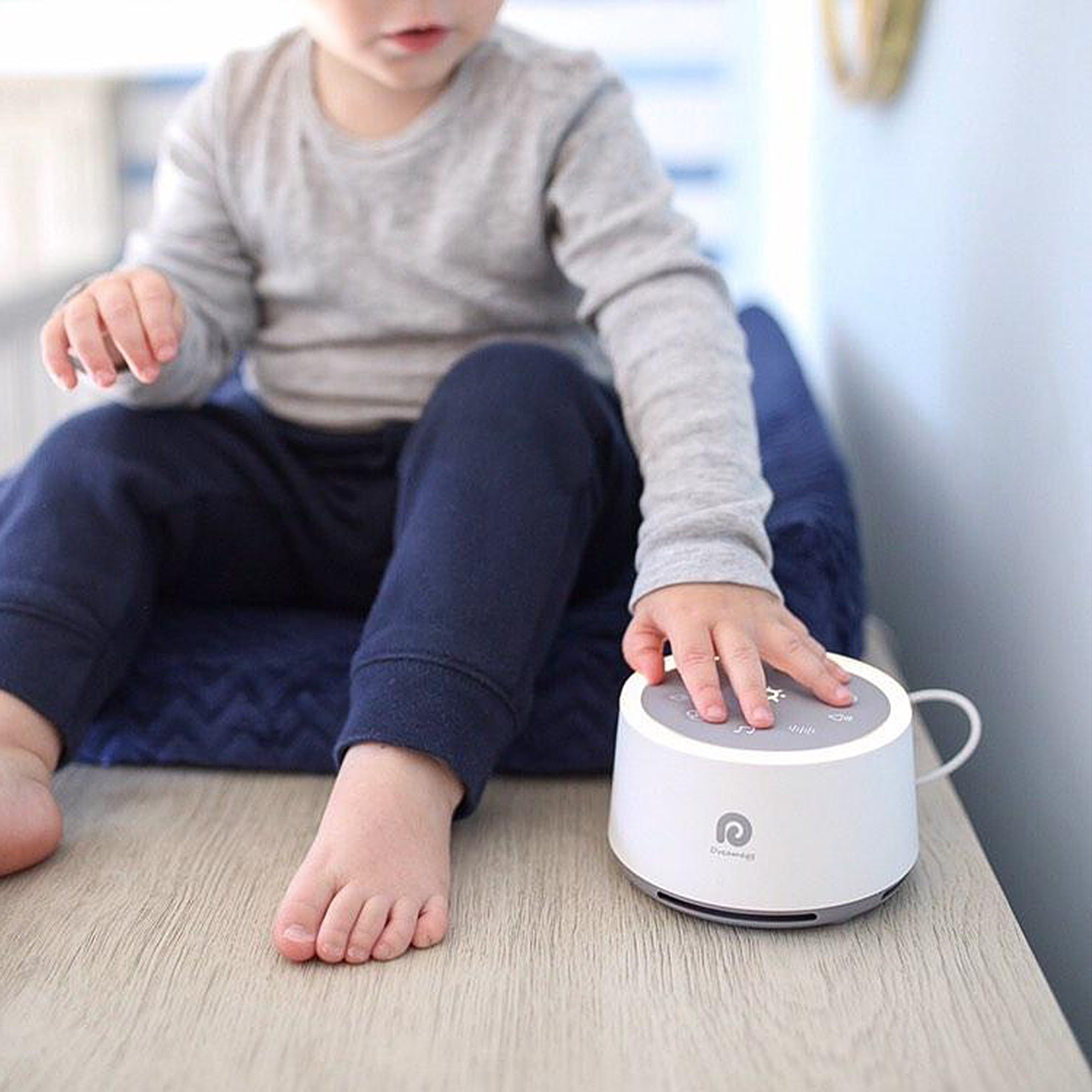White Noise Machine - Dreamegg Sound Machine for Baby Kid Adult Noise  Machine for Sleeping with 24 Calming Sound Ambient Nightlight Continuous or  Timer Loud Sleep Machine for Home Nursery Office